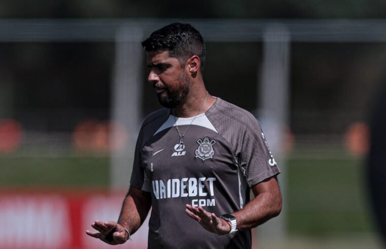 Corinthians encerra preparação para jogo contra Juventude; veja provável escalação